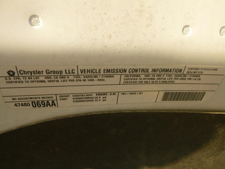 2014-dodge-1500-image-21