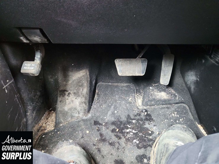 2020-dodge-grand-caravan-sxt-image-26