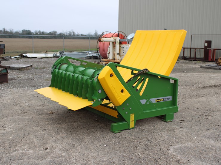 #4307-•-2018-hustler-chainless-xr1500-balefeeder-image-1