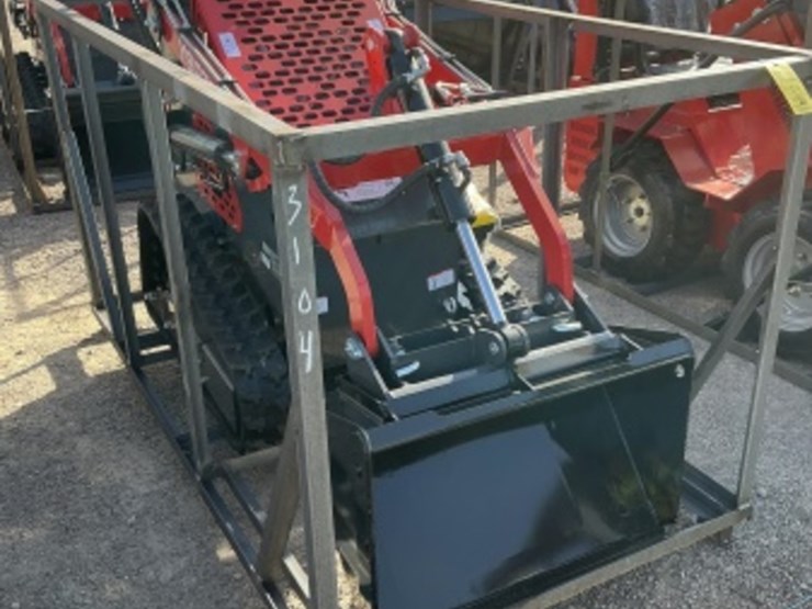 2025-agt-ysrt14-skid-steer-image-1