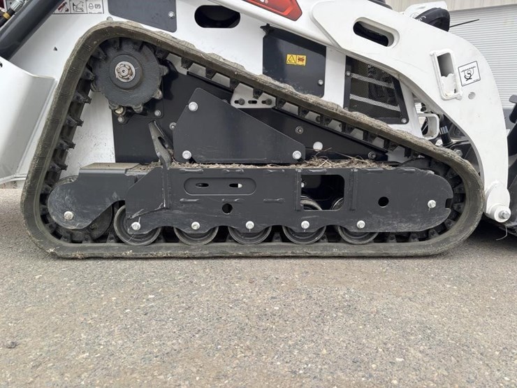 2025-bobcat-mt100-image-15