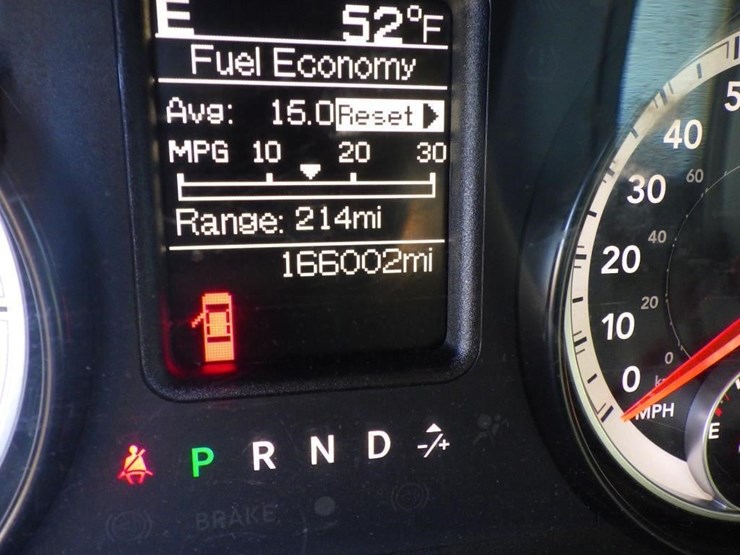 2016-dodge-1500-image-14