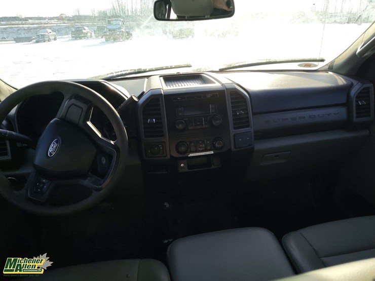 2019-ford-f350-image-15