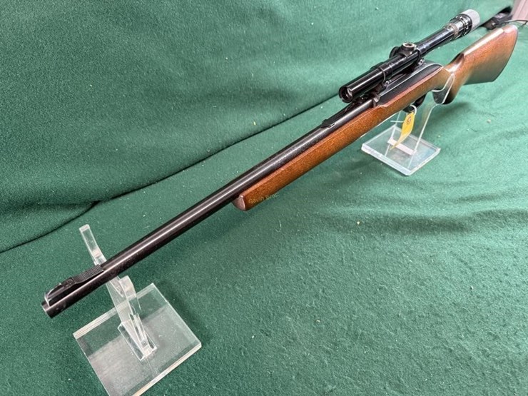 marlin-mdl-70-22-lr-rifle-image-14