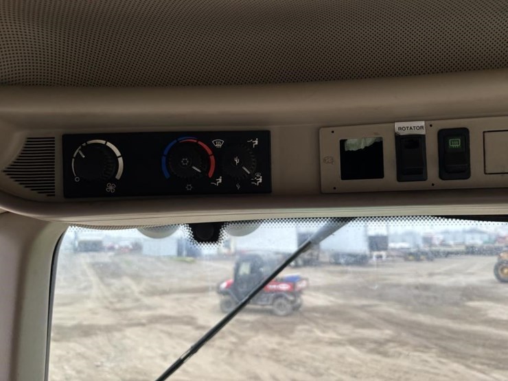 2008-john-deere-6230-image-37