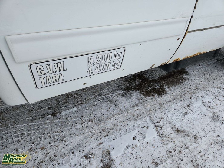 2012-gmc-sierra-3500hd-image-39