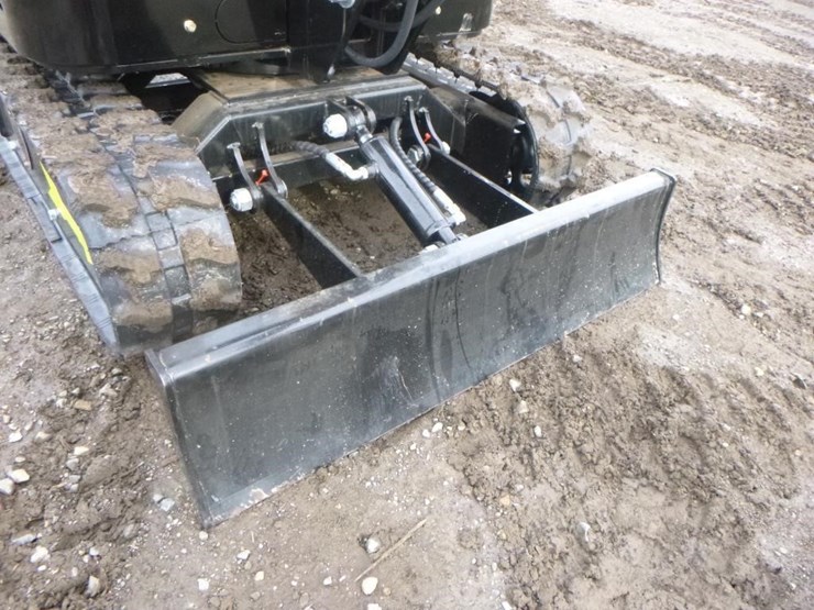 2025-future-ft15-hydraulic-excavator-image-16