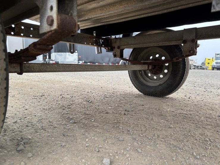 1991-unknown-trailer-image-39