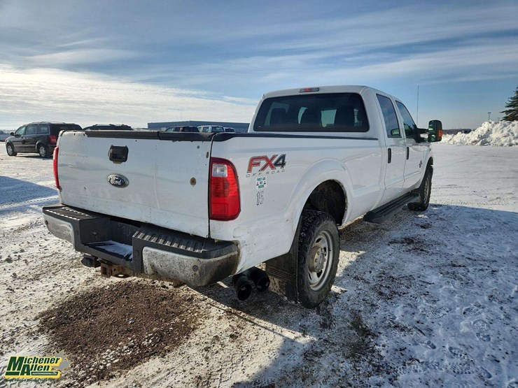 2015-ford-f350-sd-image-4