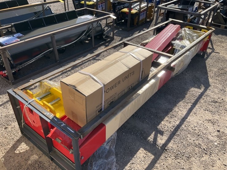 agt-atk-b1000-2-post-automotive-lift-image-1