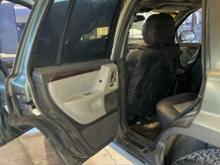 2004-jeep-grand-cherokee-image-25