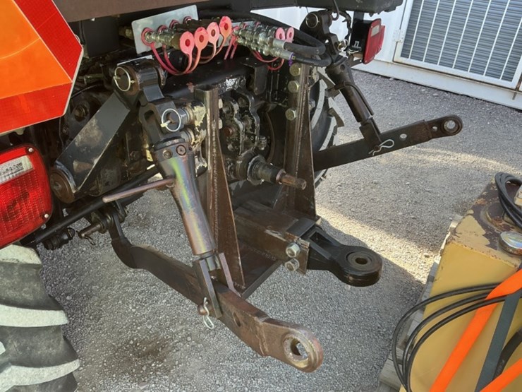 daimler-benz-ag-unimog-424-loader-truck-image-10