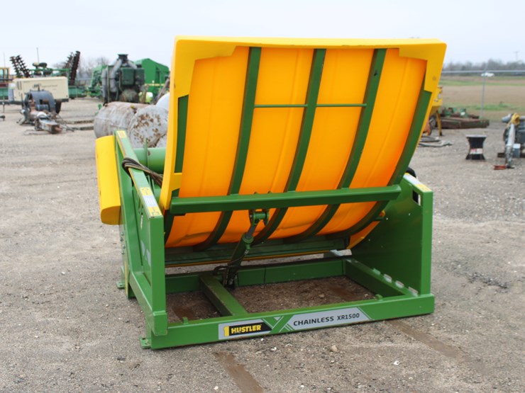 #4307-•-2018-hustler-chainless-xr1500-balefeeder-image-4