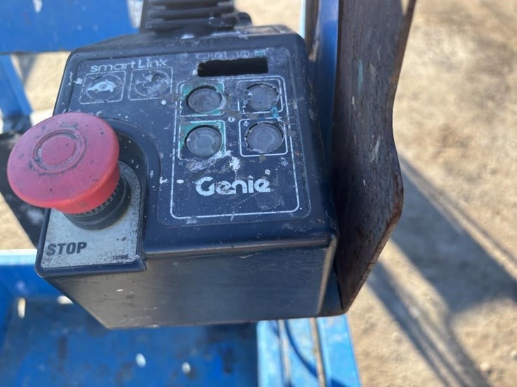 genie-gs1930-image-8