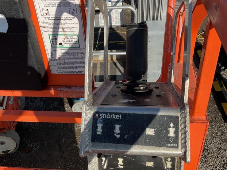 2015-snorkel-s4732e-image-5