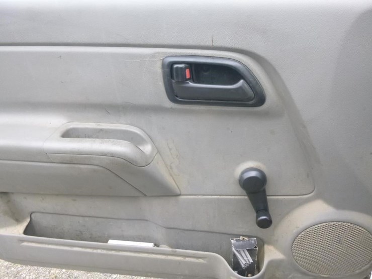 2008-chevrolet-colorado-image-13