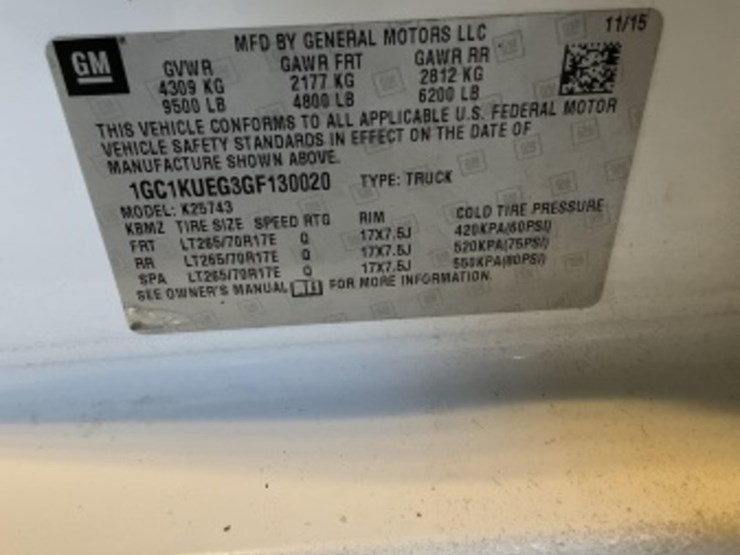 2016-chevrolet-silverado-2500-image-15