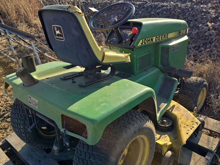 john-deere-la-image-3