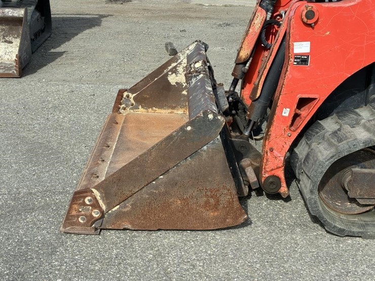 2021-kubota-svl97-2-image-5