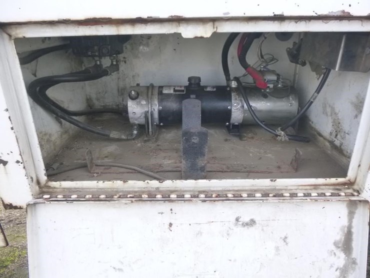 2008-ford-f550-image-14