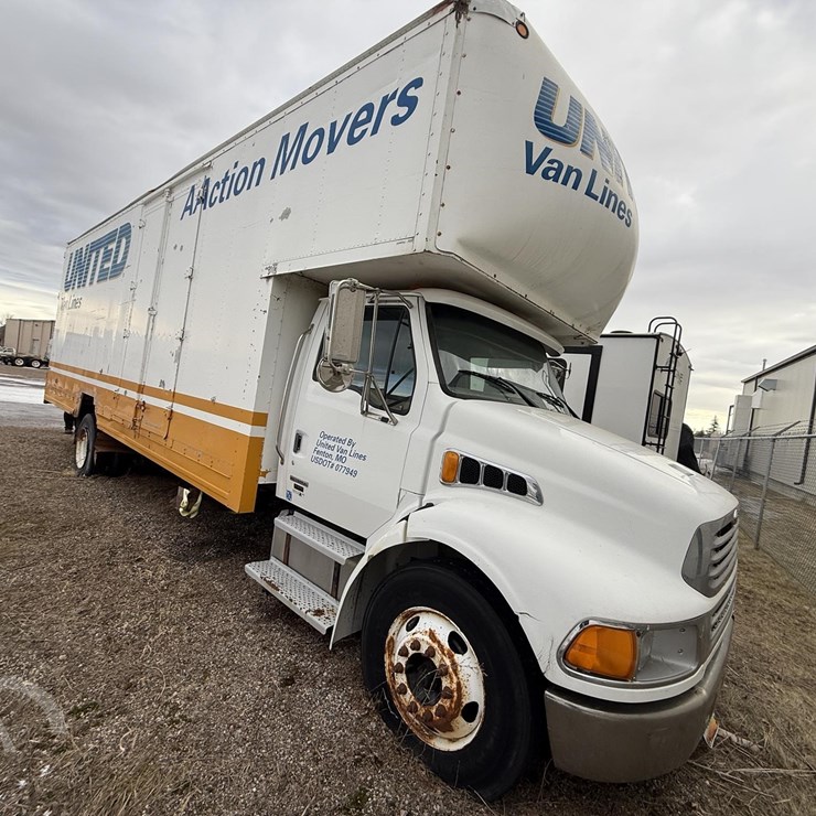 2005 STERLING ACTERRA