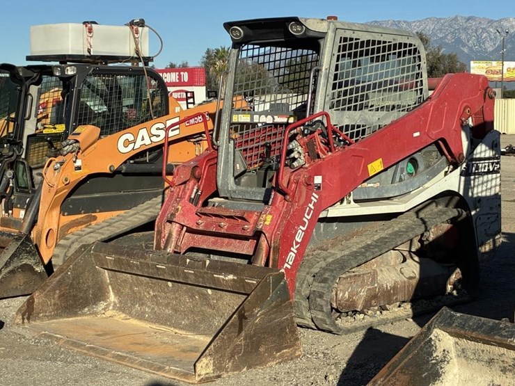 2019-takeuchi-tl10v2-image-1