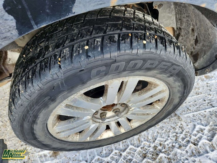 2013-lincoln-navigator-image-11