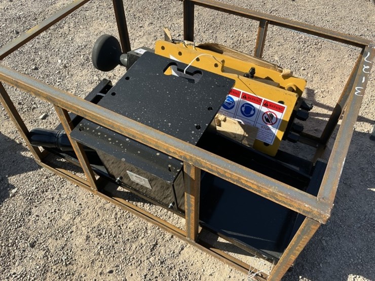 2025-agt-pd680-pz-post-driver-for-skid-steer-image-4