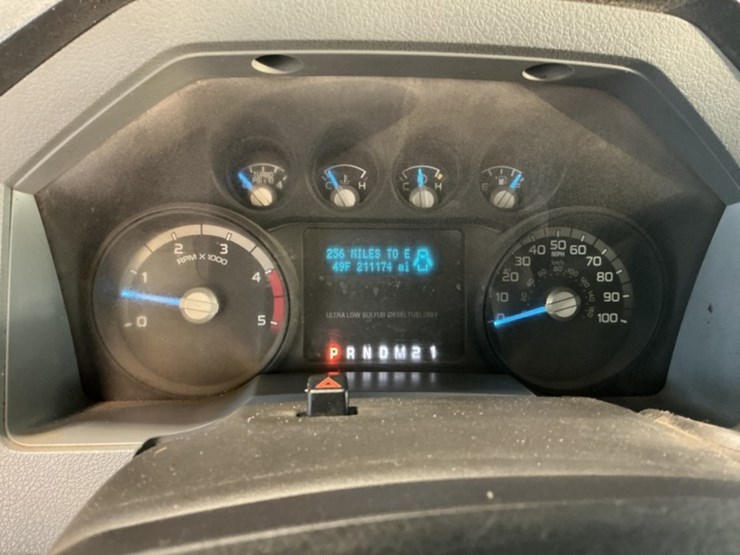 2016-ford-f350-image-16