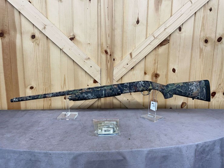 browning-gold-hunter-camo-12-gauge-semiauto-shotgun-image-1