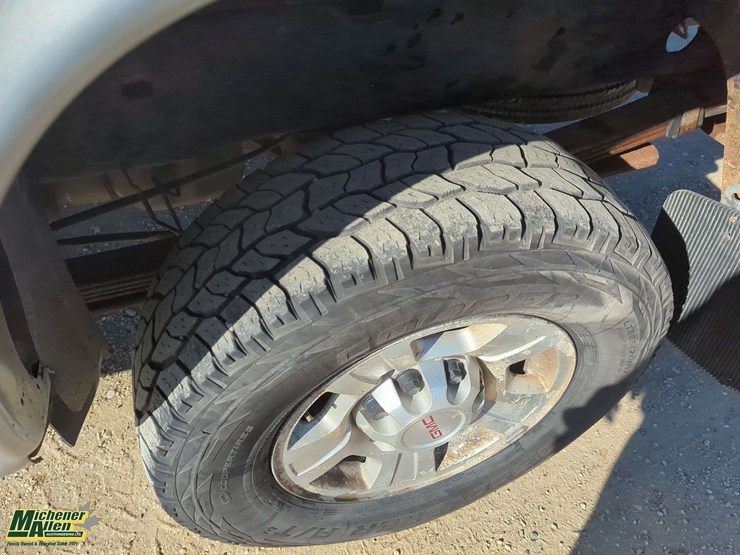 2007-gmc-sierra-2500hd-sle-image-9