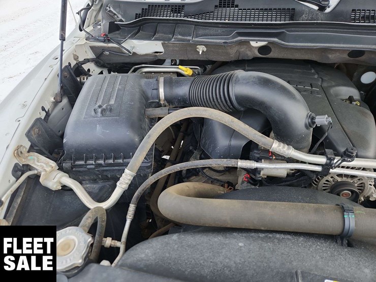 2013-dodge-1500-image-29