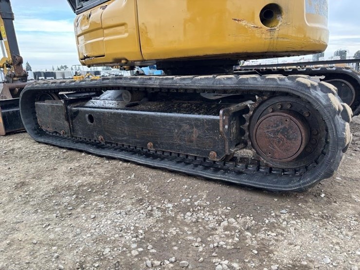 2018-caterpillar-303-image-22