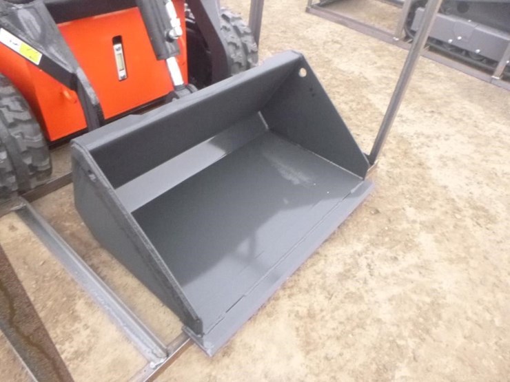 2025-agt-lrt23-skid-steer-track-loader-image-8