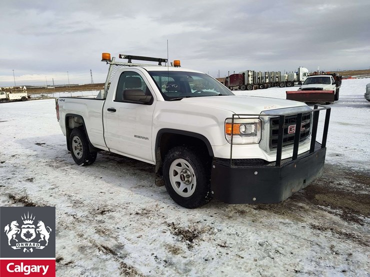 2015-gmc-sierra-1500-image-2