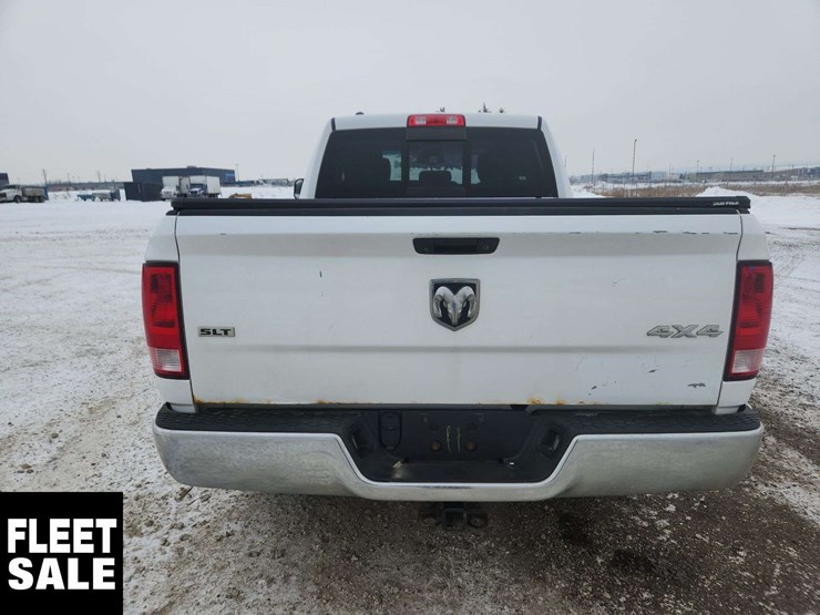 2014-dodge-1500-image-8