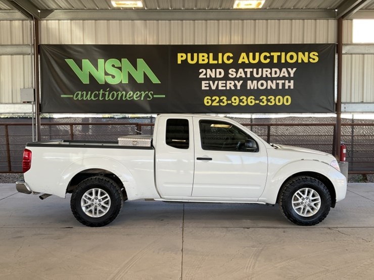 2017-nissan-frontier-image-1