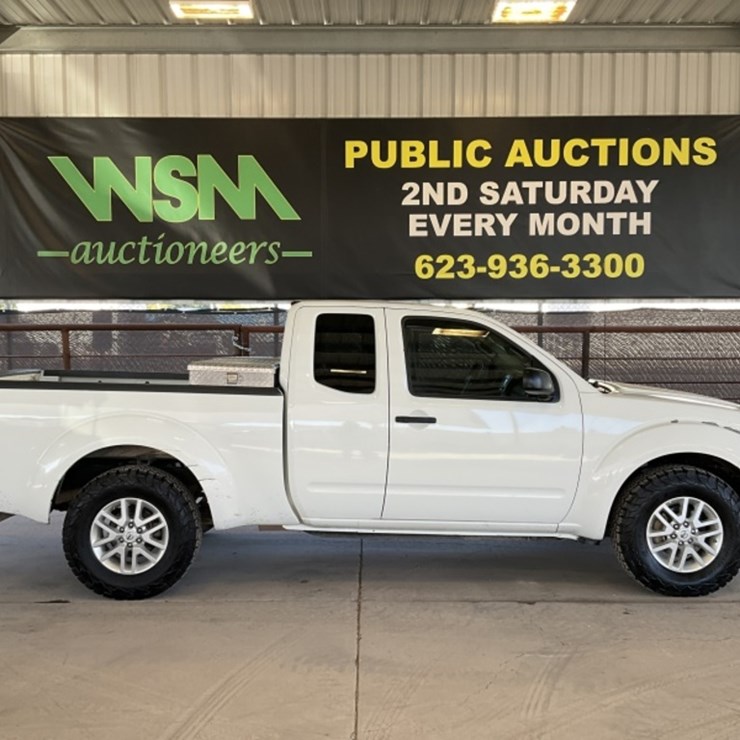 2017 NISSAN FRONTIER