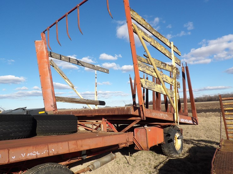 1977-new-holland-1049-image-5