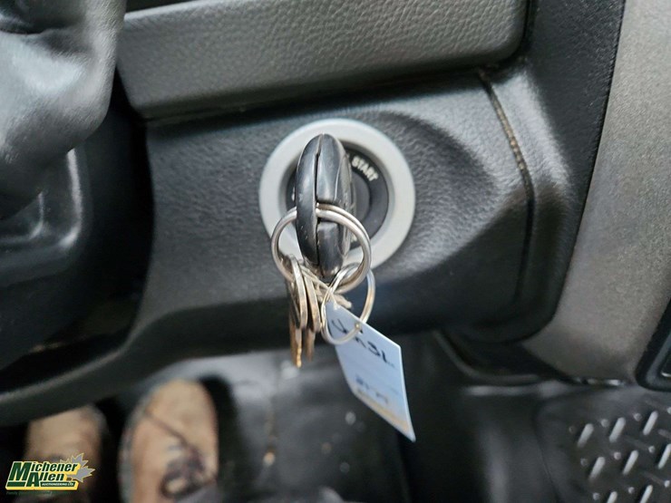 2016-dodge-2500-image-11