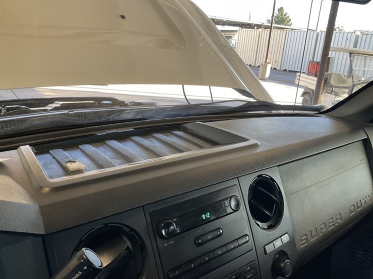 2013-ford-f350-image-18