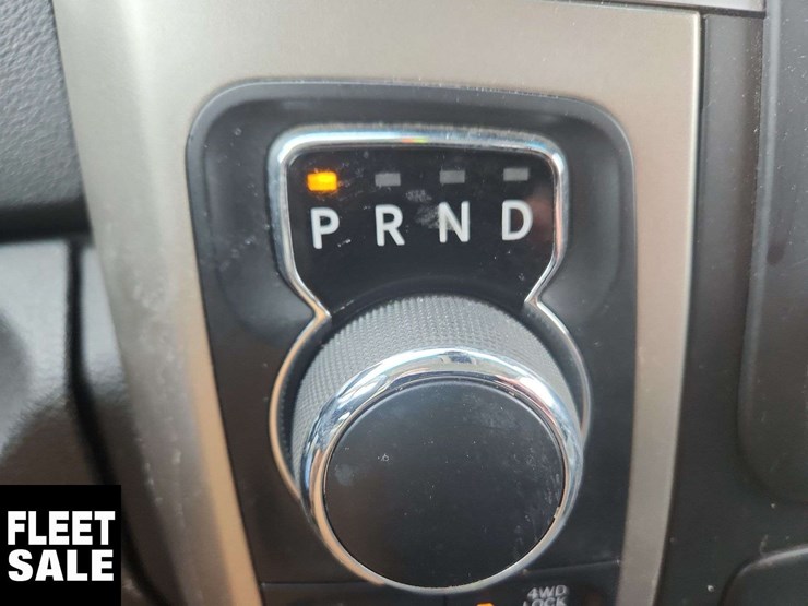 2014-dodge-1500-image-19