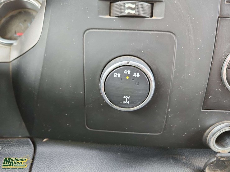 2012-gmc-sierra-3500hd-image-22