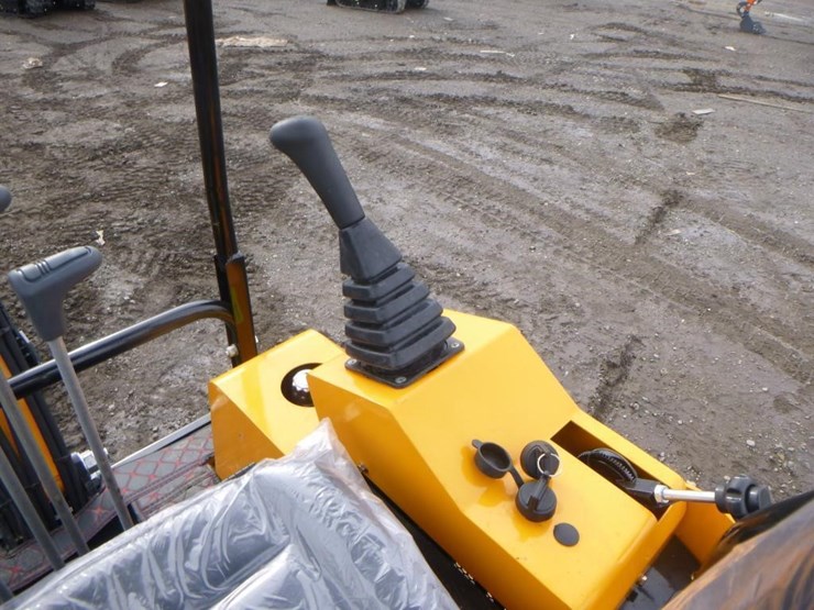 2025-future-ft15-hydraulic-excavator-image-22