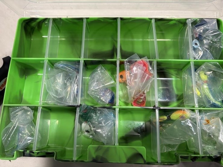 soft-tackle-box-with-baits-image-6