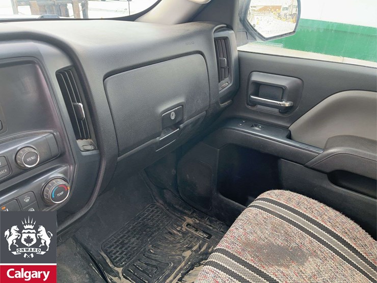 2017-gmc-sierra-1500-image-21