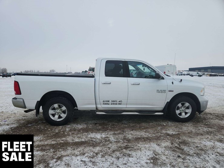 2014-dodge-1500-image-10