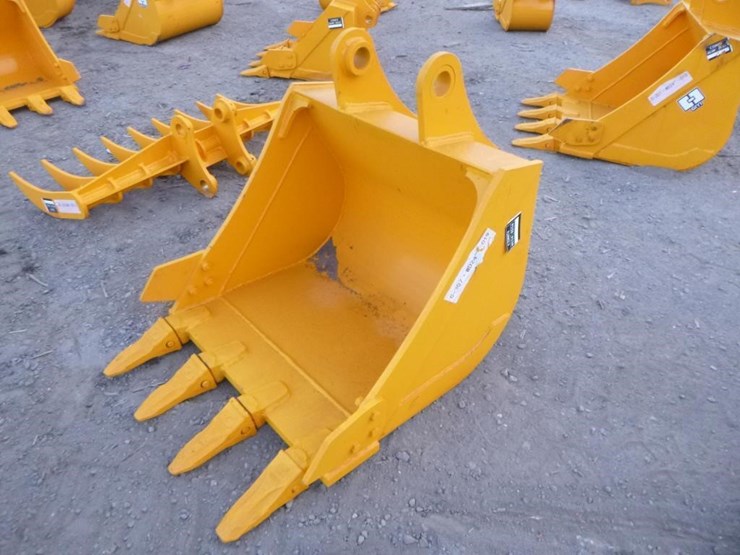 caterpillar-307-image-1