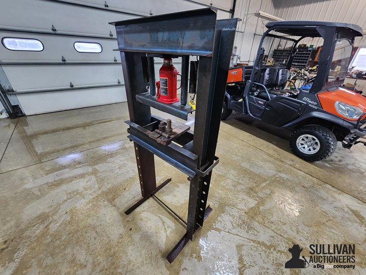 hawke-60,000lb-shop-press-image-5