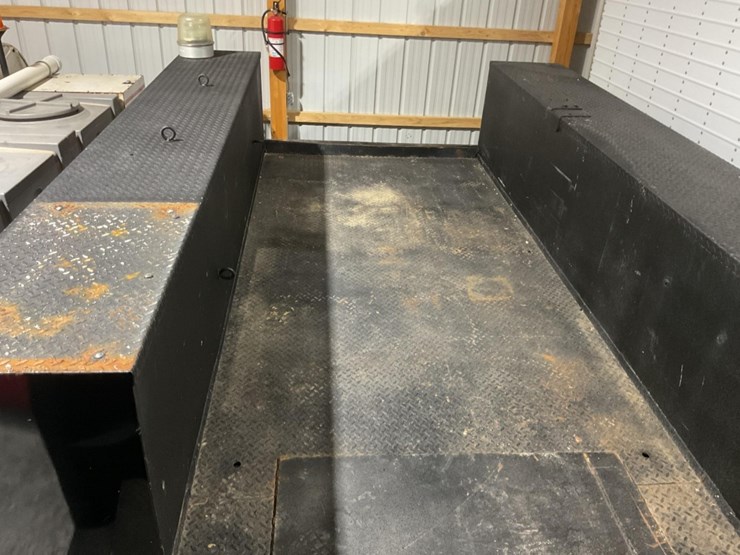 1995-ford-f800-image-23